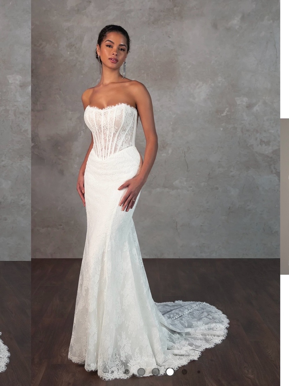 NWT Essense of Australia D4287 chantilly column wedding dress size 16